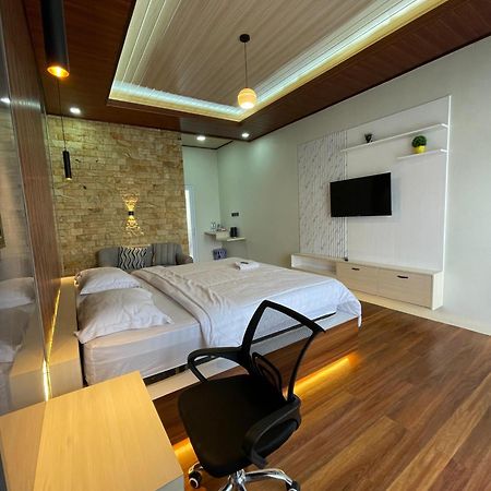 Pojok Kahyangan Homestay And Cabin Kejajar Eksteriør bilde